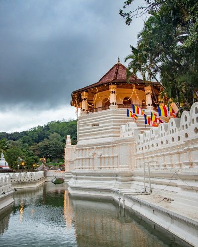 The Temple of the Tooth Relic | Must See Destinations in Sri Lanka | NexRoaming